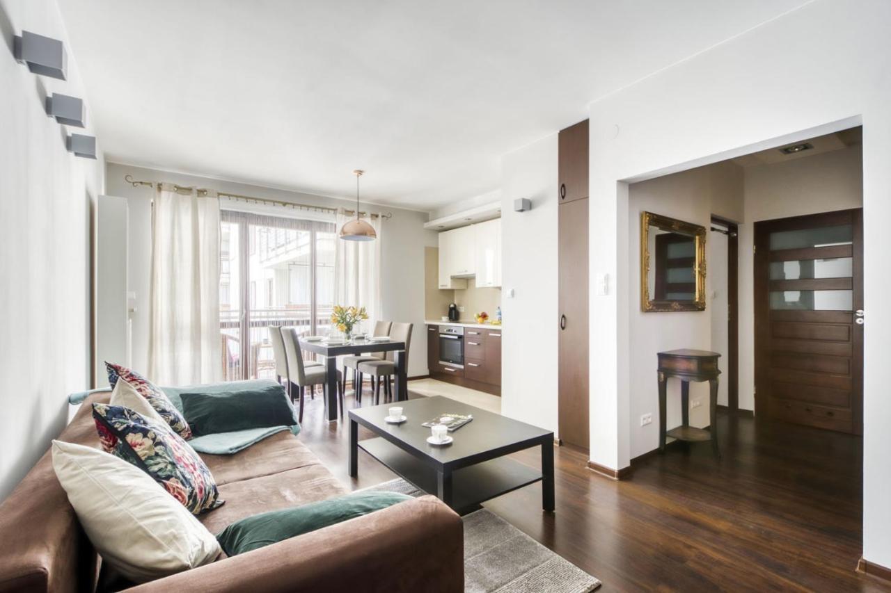 Mg Apartments Gieldowa Варшава Екстериор снимка