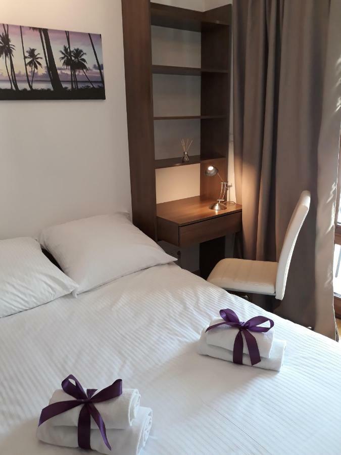 Mg Apartments Gieldowa Варшава Екстериор снимка