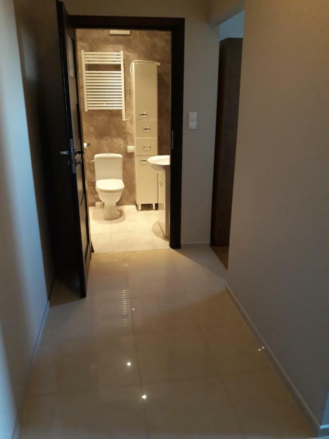 Mg Apartments Gieldowa Варшава Екстериор снимка