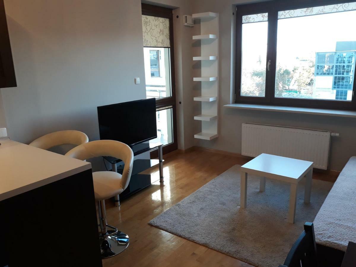Mg Apartments Gieldowa Варшава Екстериор снимка
