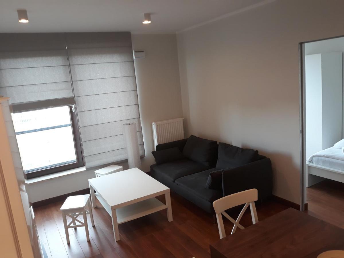 Mg Apartments Gieldowa Варшава Екстериор снимка